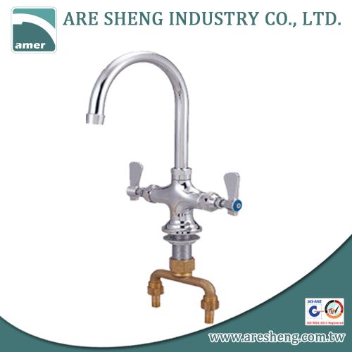4 inch brass double pantry faucet, heavy duty type, chrome plated 081-08