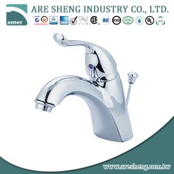 4” brass lavatory faucet with metal handle D02-002